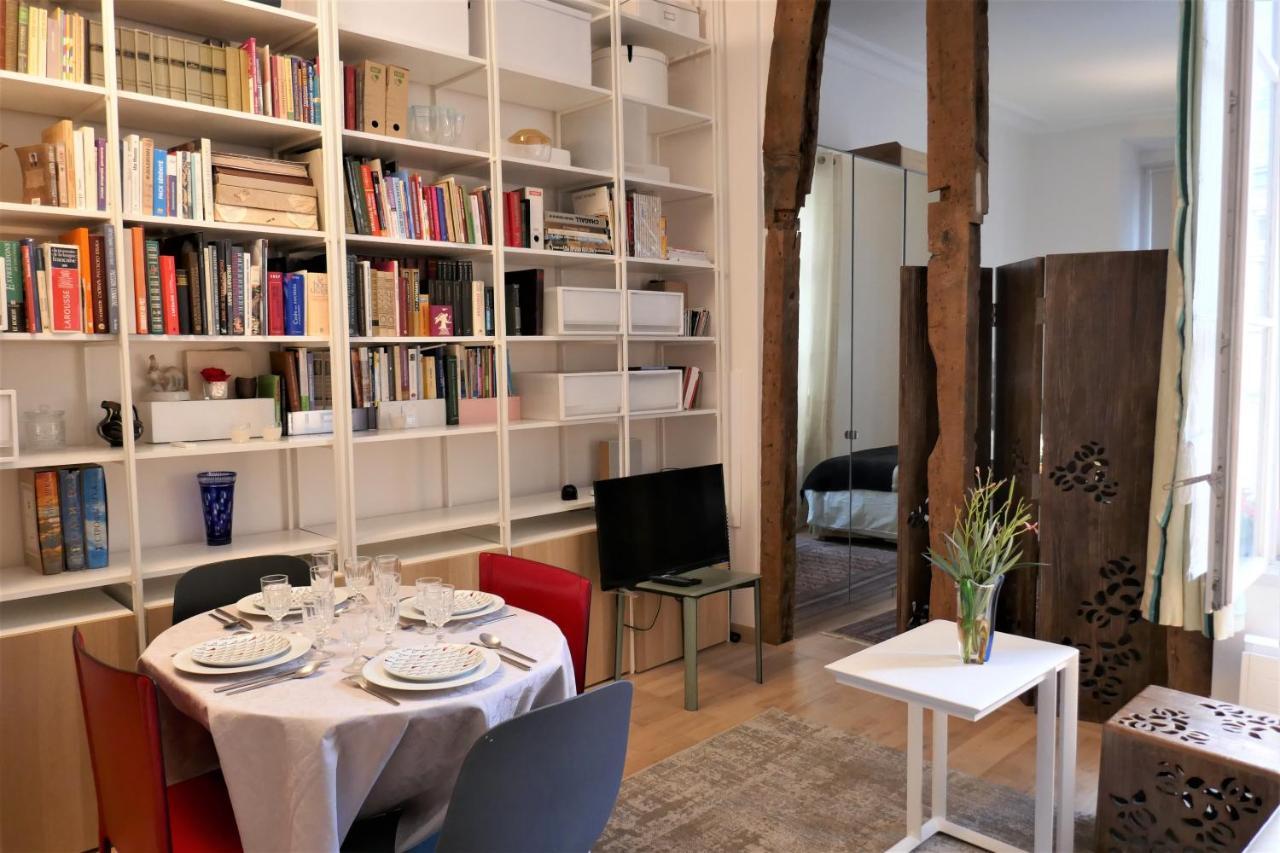 Appartment Near Louvre, Central Paris Exterior foto