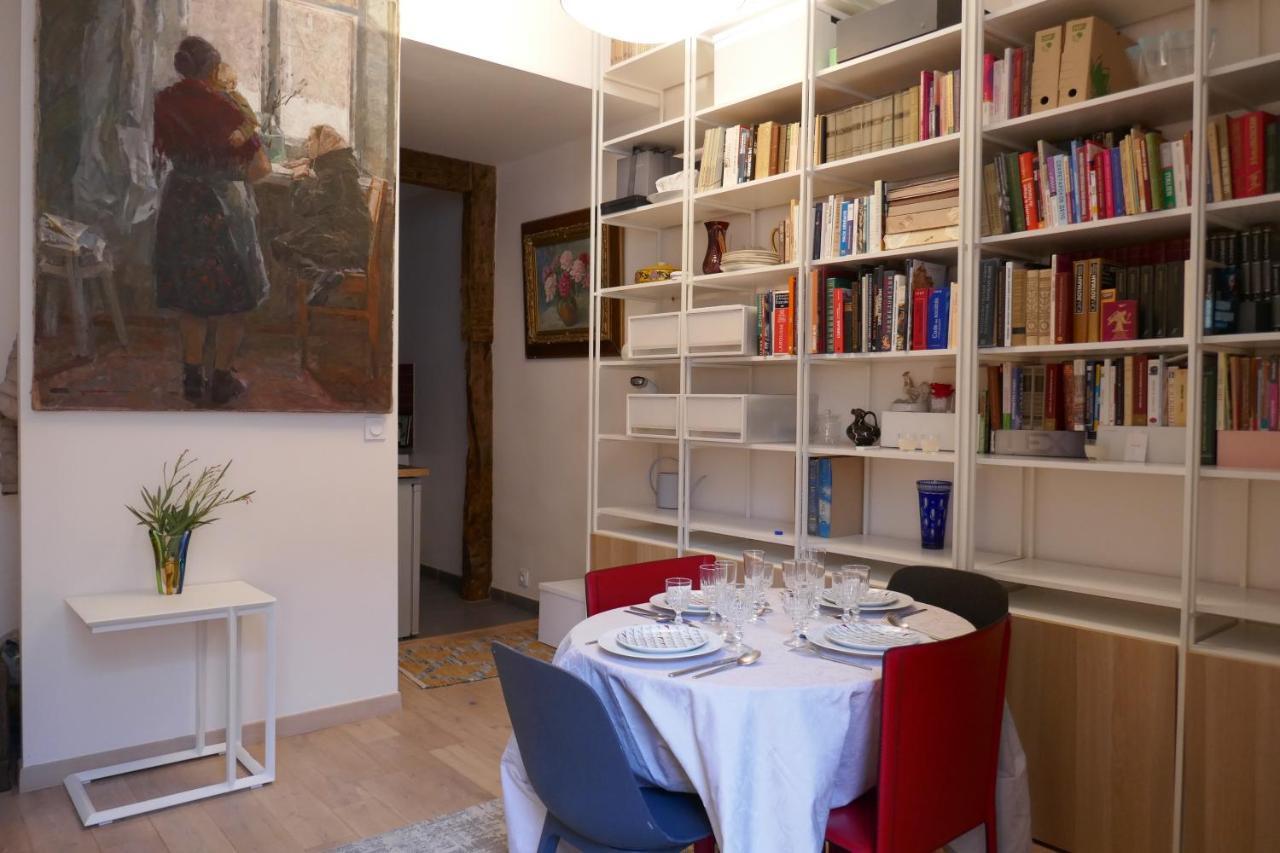 Appartment Near Louvre, Central Paris Exterior foto